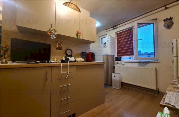 Apartament 2 camere cu centrala proprie mobilat si utilat