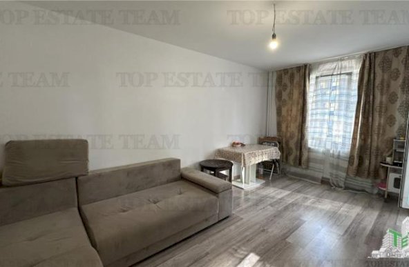 Apartament 2 camere decomandat zona Chisinau