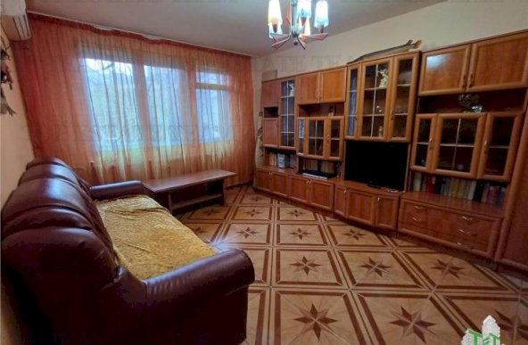 Apartament 3 camere de inchiriat la 2min de metrou Romancierilor