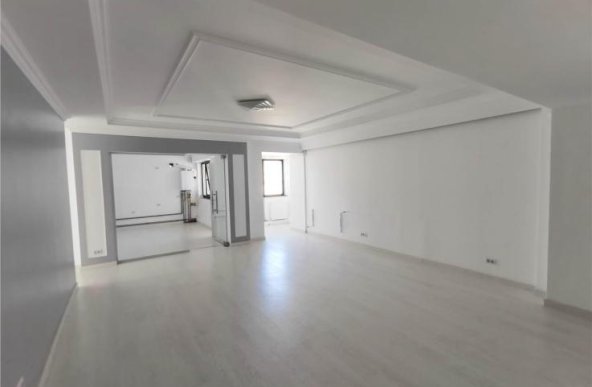 Apartament cu 3 camere de vanzare in zona Dorobanti