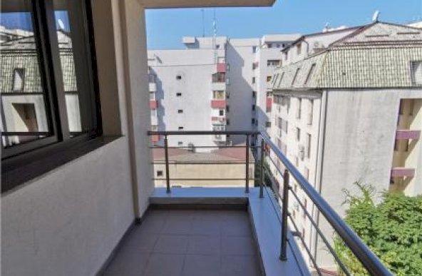 Apartament cu 3 camere de vanzare in zona Dorobanti