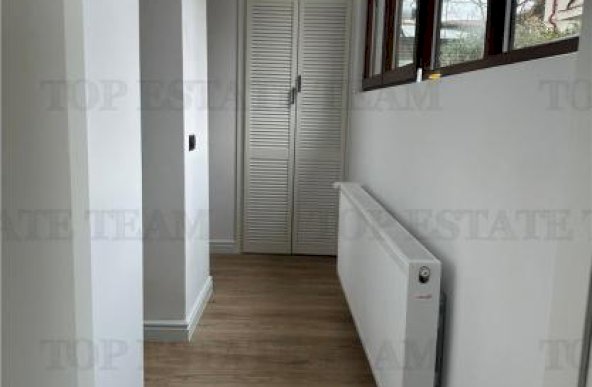 Apartament 4 camere in vila de inchiriat in zona Parcul Circului