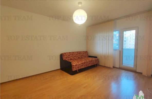 Apartament 3 camere Magura Vulturului Nemobilat