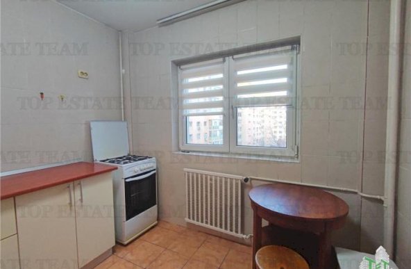 Apartament 3 camere Magura Vulturului Nemobilat