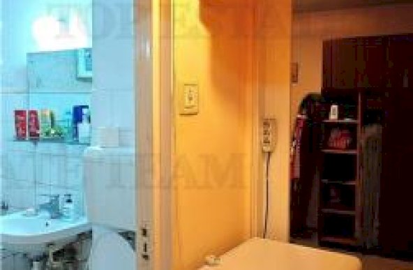 Apartament de 3 camere, in bloc reabilitat, zona verde in Drumul Taberei