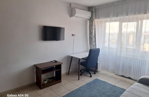 300Euro!! Apartament 1 cam str Garii