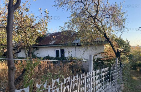 Teren si casa cu anexa in Sat Gornet, Judetul Prahova
