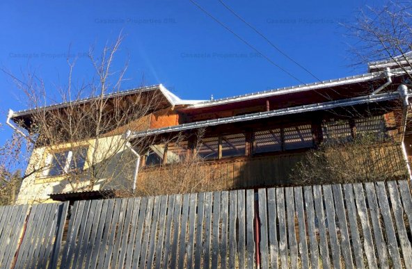 Casa + teren in Campulung Moldovenesc, Suceava