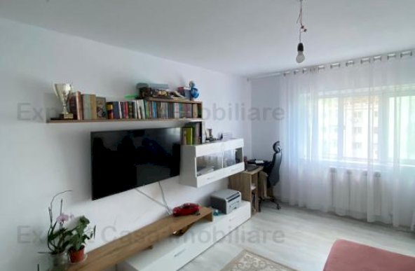 Apartament | 3 camere | Decomandat | Canta