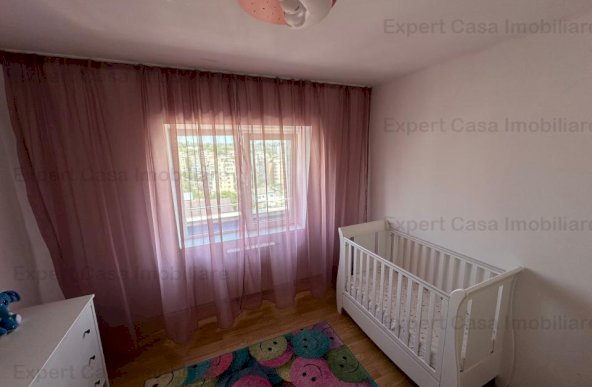 Apartament | 3 camere | Decomandat | Canta