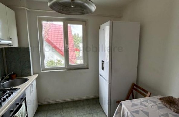 Apartament 4 Camere Decomandat Etaj Intermediar Tatarasi 