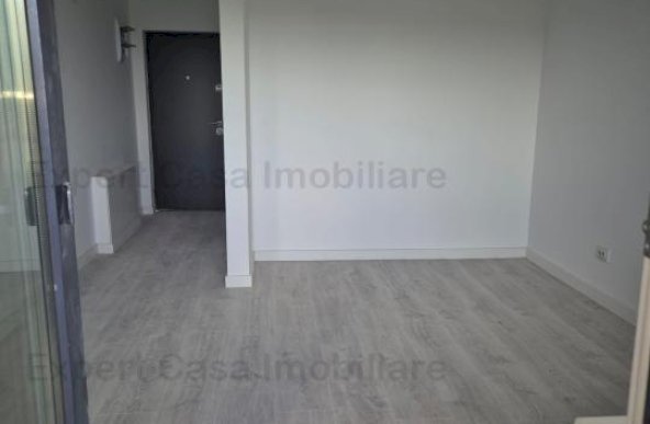 Apartamente noi de vanzare