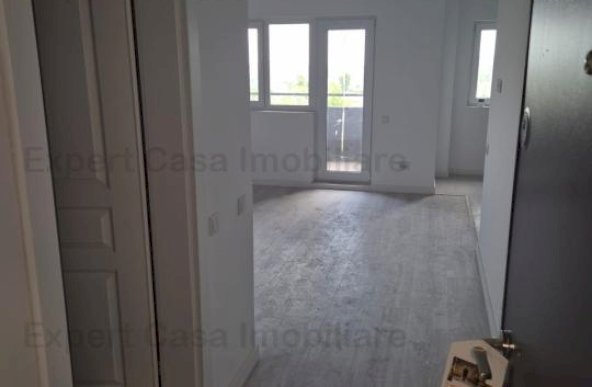 Apartamente noi de vanzare