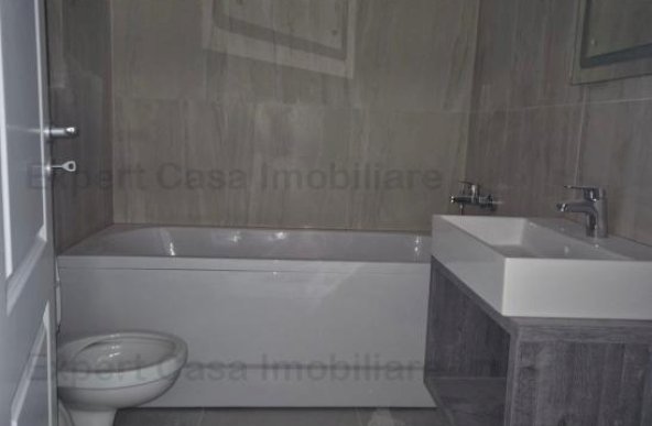 Apartamente noi de vanzare