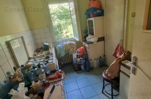 Apartament 2 camere Podu Ros. Centru. Etaj 2