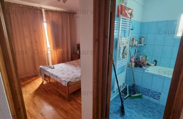 Apartament 3 camere Decomandat. Pacurari. Petru poni