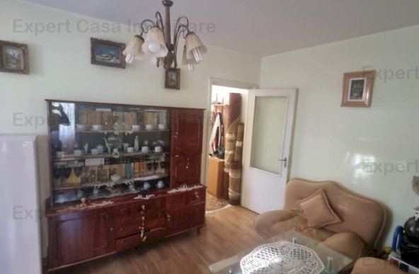 Apartament 2 camere. Amanetul Piciu. Etaj 3 din 4