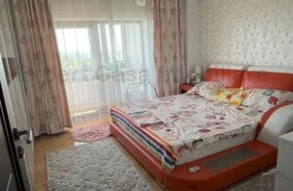 Apartament | 4 camere | Decomandat | Copou