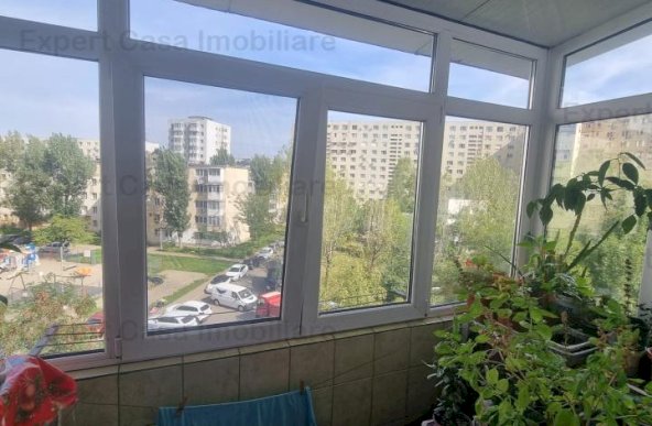 Apartament 2 camere. Rond 28. Alexandru cel bun