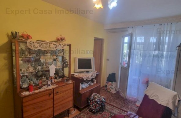 Apartament 2 camere. Rond 28. Alexandru cel bun