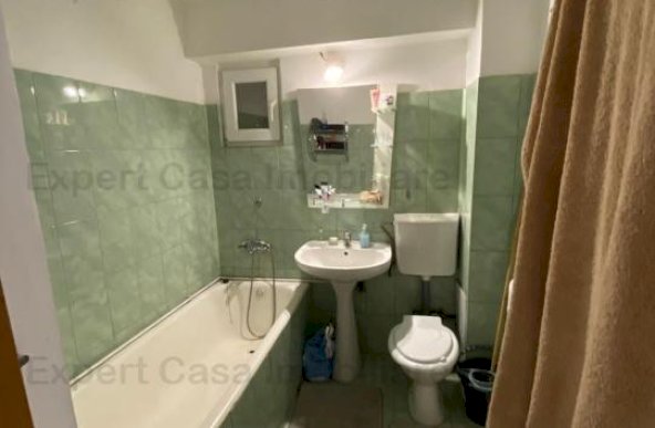 Apartament | 3 camere | Decomandat | Pacurari