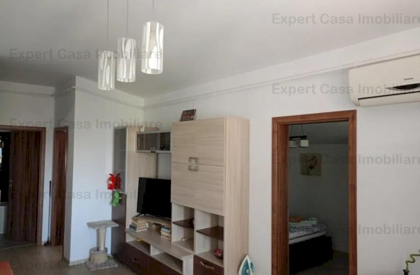 Apartament 3 camere,bloc 2014,Tatarasi-Flora