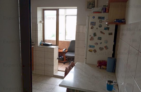 Apartament | 3 camere | Decomandat | Canta