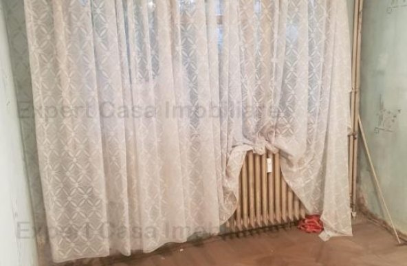 Apartament 2 camere zona Cantemir