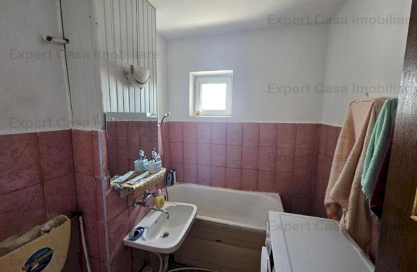 Apartament | 3 camere | Decomandat |Gara