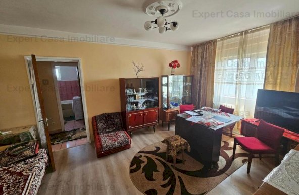 Apartament | 3 camere | Decomandat |Gara