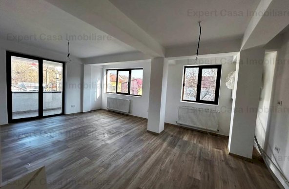 Apartament 4 camere la vila 2023,Podul de Fier-Moara de Vant