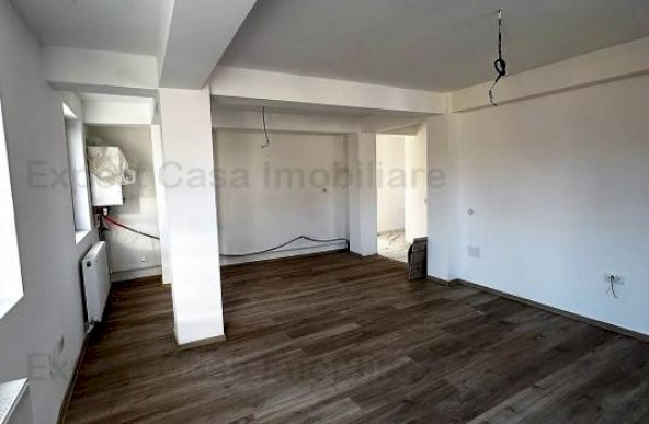 Apartament 4 camere la vila 2023,Podul de Fier-Moara de Vant