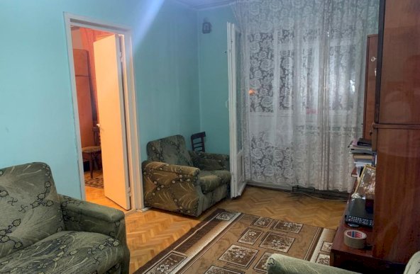 Apartament cu 2 camere nedecomandat Alexandru Cel Bun