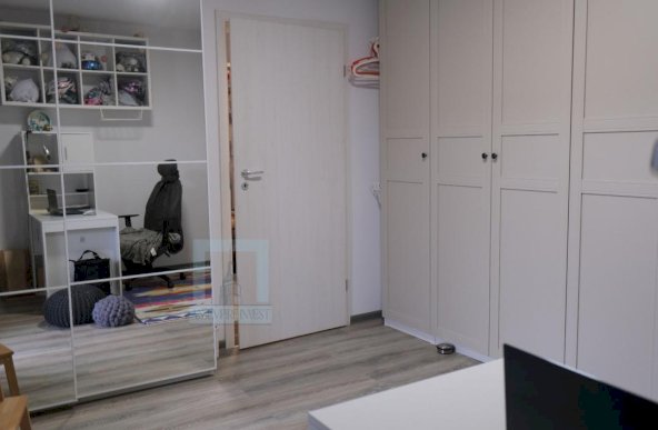 Apartament 3 camere mobilat-utilat - zona Ghimbav(ID 11269)