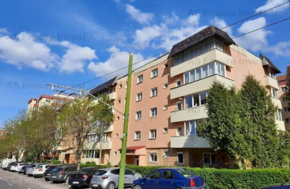 Ap 3 camere decomandat - zona Valea Cetatii