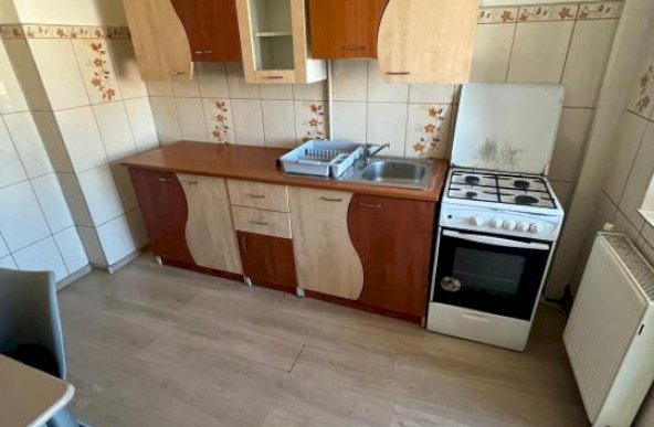 Apartament 3 camere, 2 balcoane - zona Astra(ID:16863)