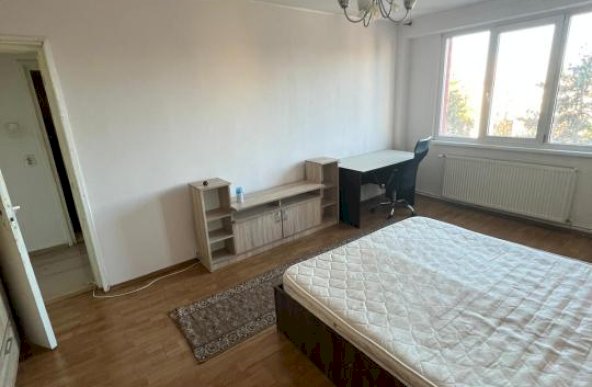 Apartament 3 camere, 2 balcoane - zona Astra(ID:16863)