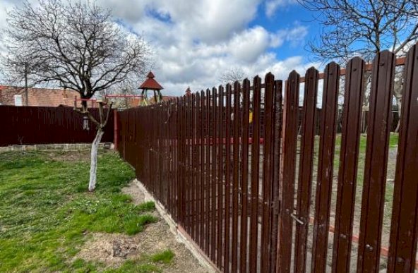 Casa singur in curte - zona Brețcu/Covasna