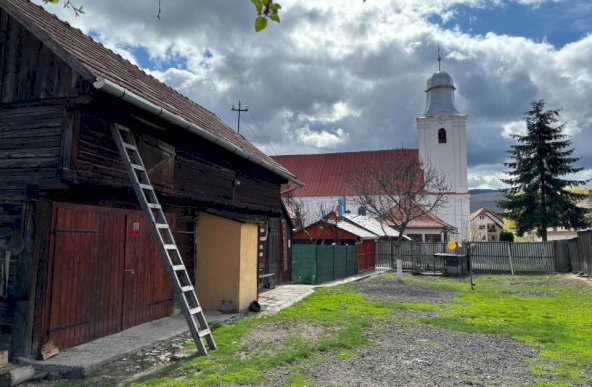 Casa singur in curte - zona Brețcu/Covasna