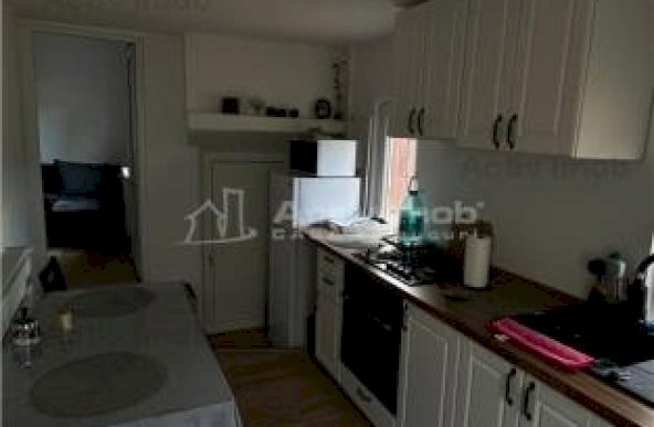 Casa , CT, teren 429 mp, pretabila - cabinete, gradinita, locuinta  - Brazda lui Novac