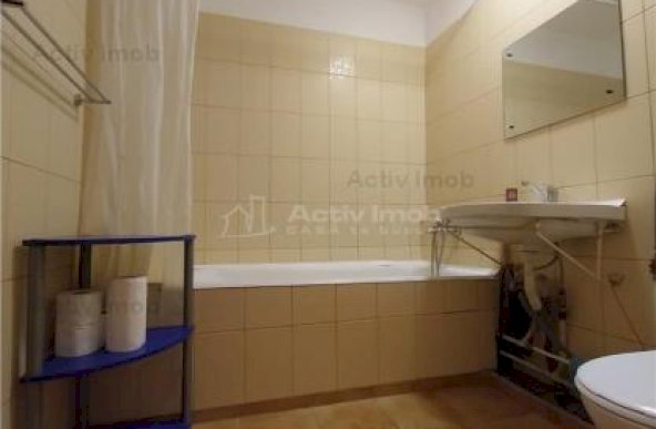 Apartament 2 camere - Piata Muncii / Basarabia - loc parcare