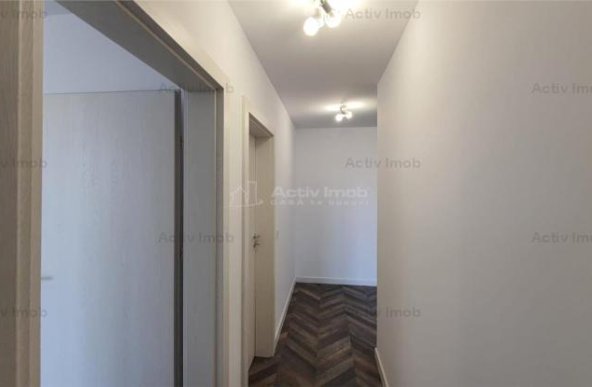 Apartament nou situat la parterul unui bloc cu gradina proprie situat in cartierul rezidential Albert, ideal pentru salon sau birouri