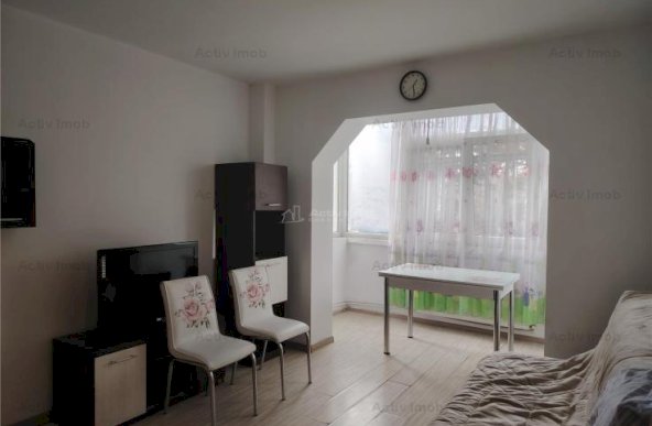 Apartament cu 3 camere, mobilat si utilat situat in Ploiesti, cartier nord , Intr-o zona linistita