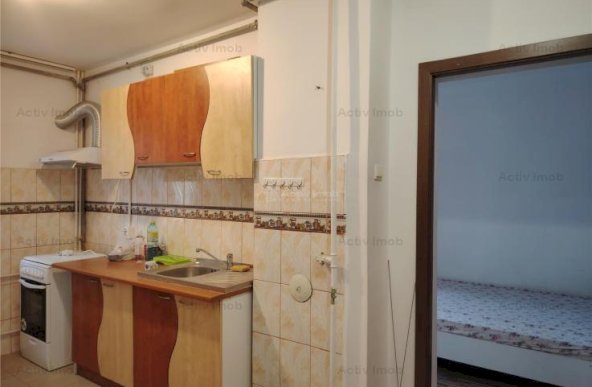 Apartament cu 3 camere, mobilat si utilat situat in Ploiesti, cartier nord , Intr-o zona linistita