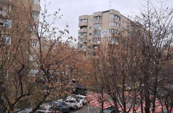 DE VANZARE la 13 SEPTEMBRIE Apartament 4 camere, 91 mp, an 1988, RENOVAT si ANVELOPAT