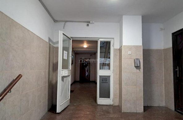 DE VANZARE la 13 SEPTEMBRIE Apartament 4 camere, 91 mp, an 1988, RENOVAT si ANVELOPAT