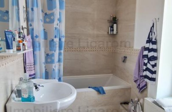 Apartament 3 camere la casa Centru Istoric utilat,mobilat 265000Eur