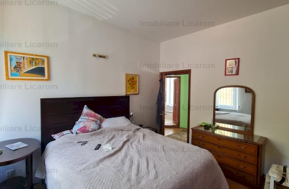 Apartament 3 camere la casa Centru Istoric utilat,mobilat 265000Eur