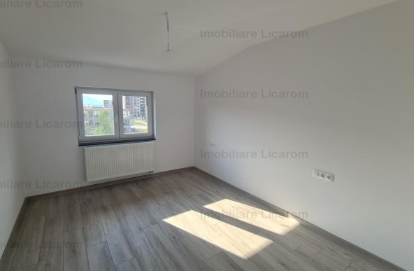 Apartament NOU 2 camere Tractorul Coresi,105000 euro