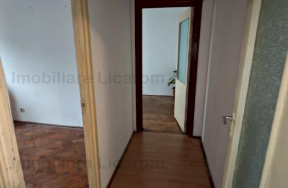 Apartament 3 camere Griviței preț 120.000 euro